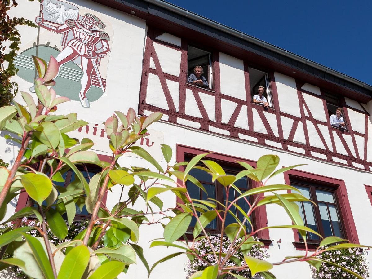 Hotel Zum Burggraf Neuleiningen Buitenkant foto